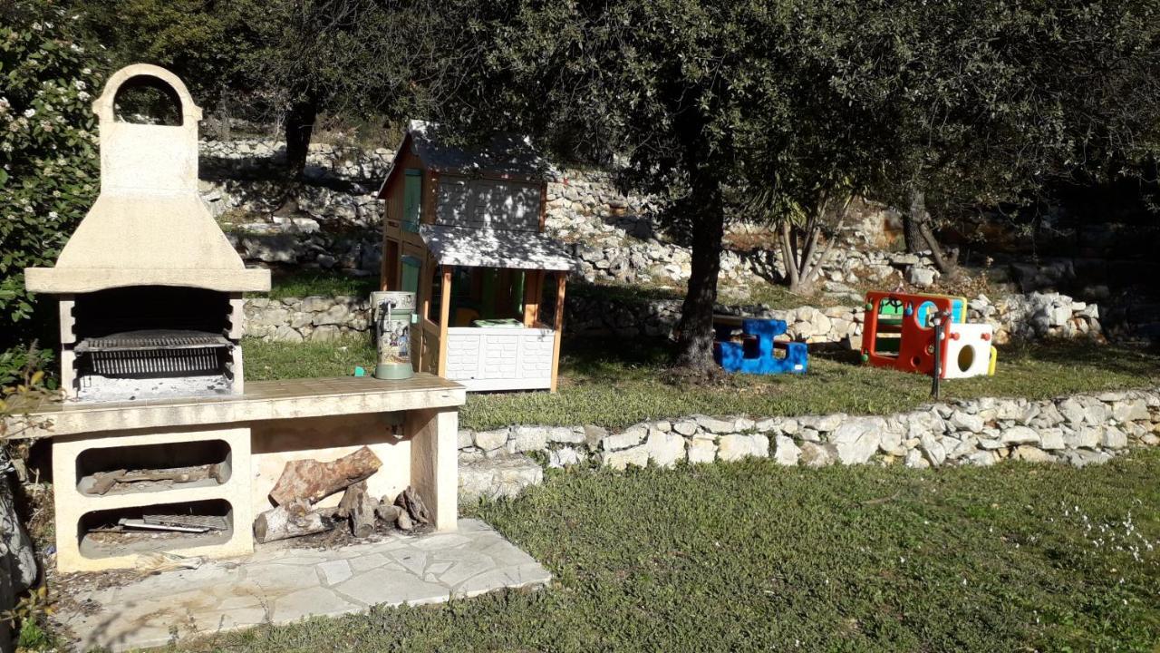 Etoilevacances Chambres D Hotes Campagne En Lavande Saint-Cézaire-sur-Siagne Exteriér fotografie